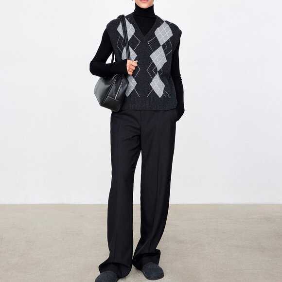 CHICJOC Luxury 100% Cashmere Argyle Sweater Vest – Size 38 - Picture 4 of 16